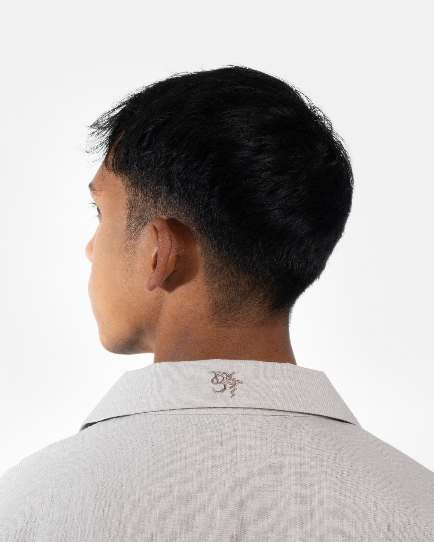 THE CIRCLE'S UNIFORM