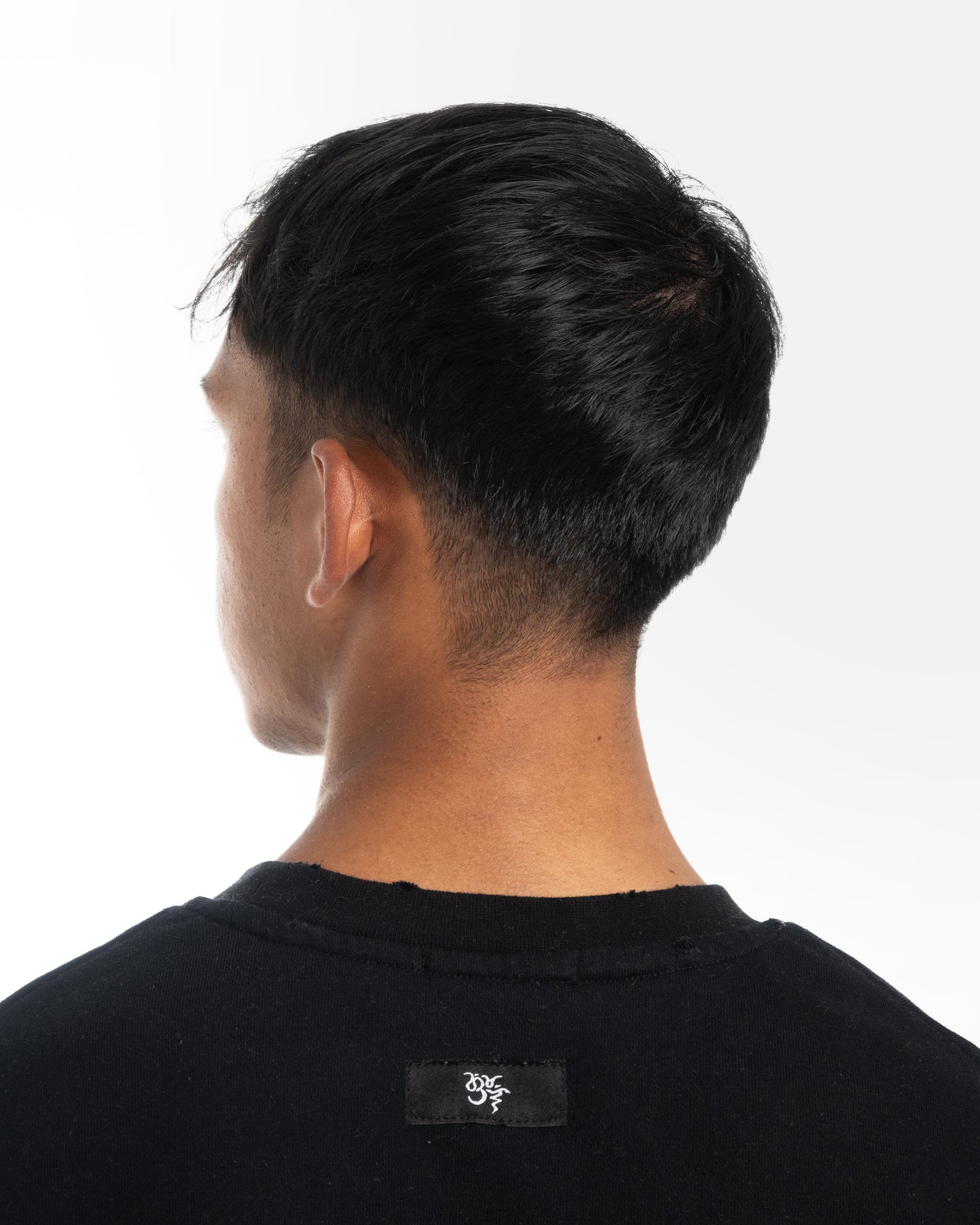 THE 'GIBSON' TEE v2