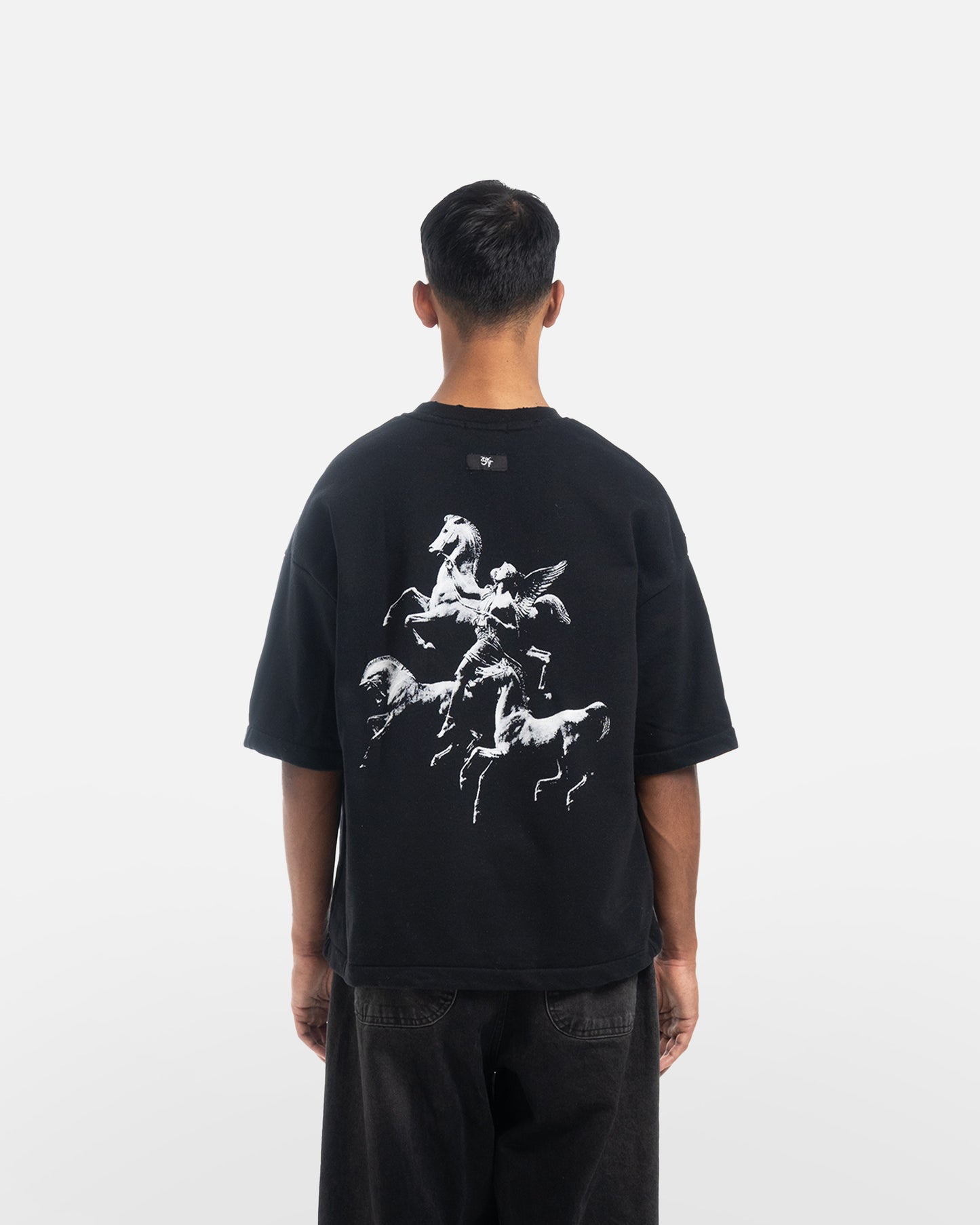 THE 'GIBSON' TEE v2