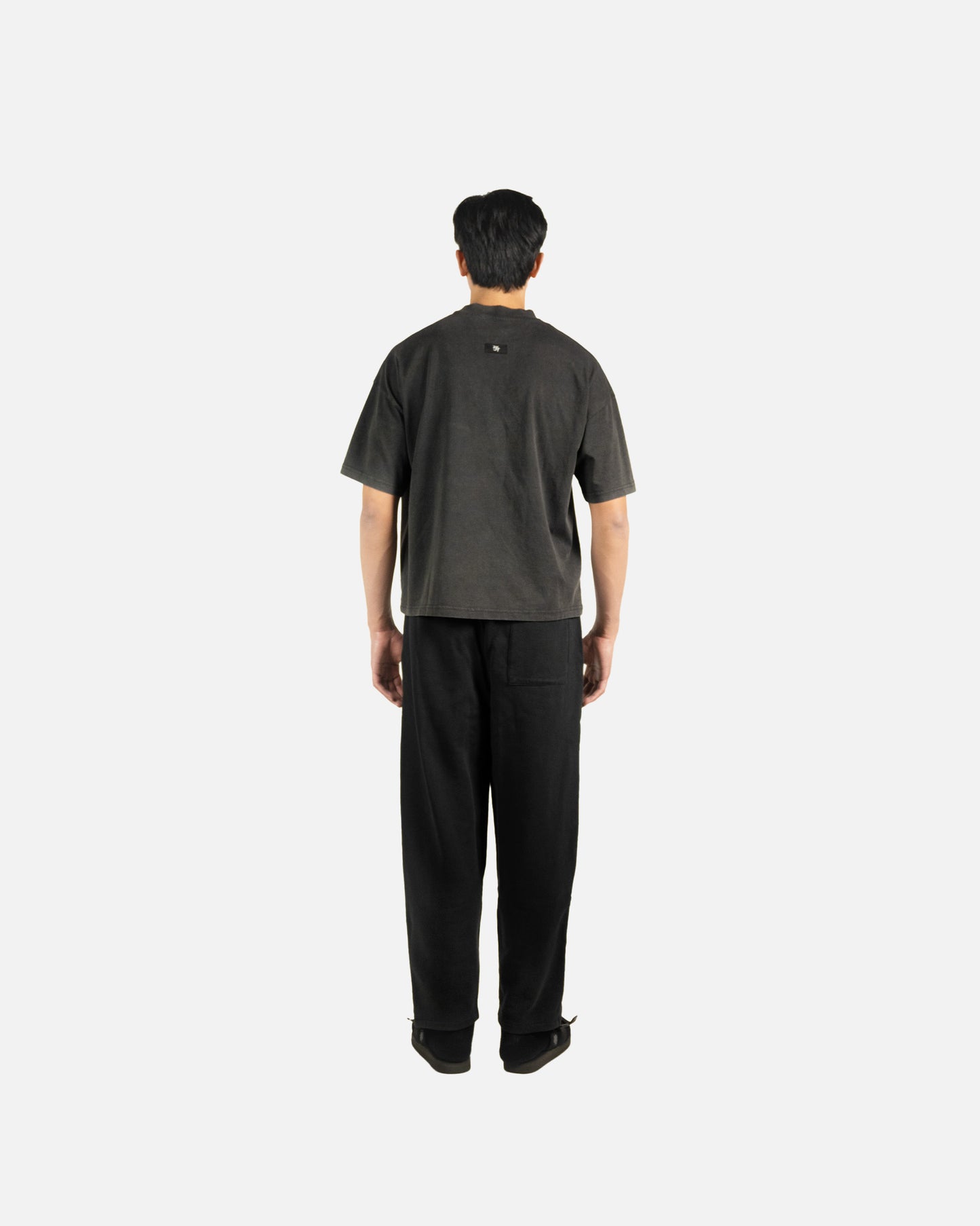 AETHER GRAPHIC TEE